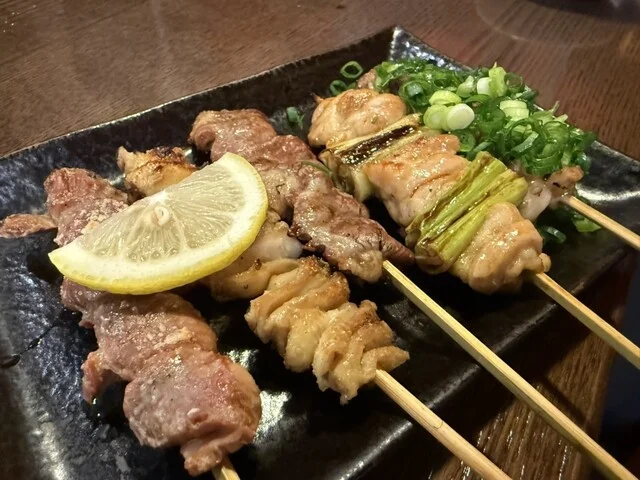 やきとり 鳥成 - 黒松（焼き鳥）の写真