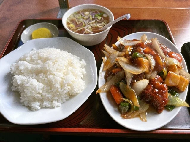 満洲飯店 七北田店（マンシュウハンテン） - 泉中央（中華料理）の写真