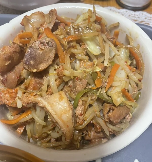 ホルモン初音 - 石越（焼肉）の写真