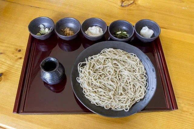 せいじん庵 - 有備館（そば）の写真