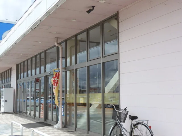 ひまわり ヤマザワ古川バイパス店 - 塚目（食堂）の写真