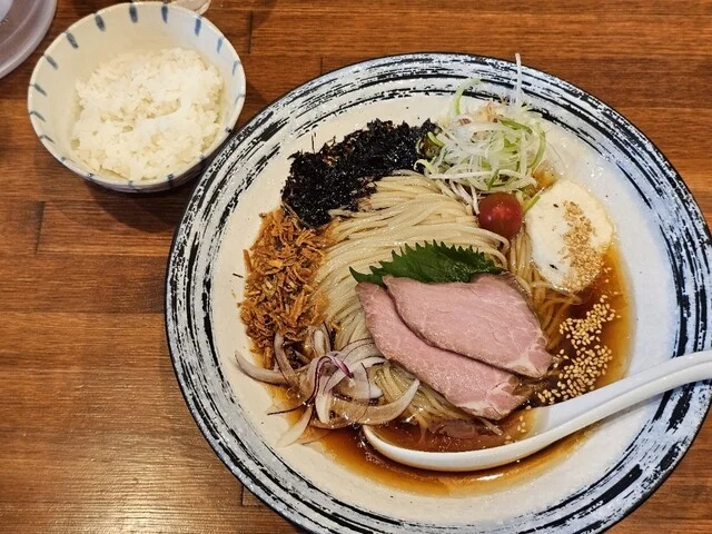 麺処 こし田 - 矢田前（ラーメン）の写真
