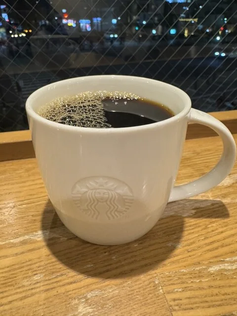 スターバックス・コーヒー 仙台駅東口店（STARBUCKS COFFEE） - 宮城野通（カフェ）の写真