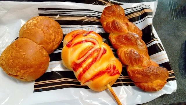 ばーすでい 名取本店 - 杜せきのした（パン）の写真