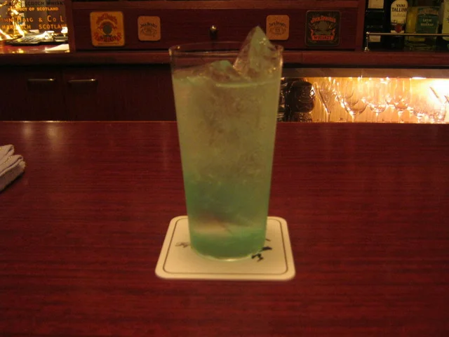 BAR 52nd （Ｆｉｆｔｙ Ｓｅｃｏｎｄ Ｂａｒ） - 本八戸（バー）の写真