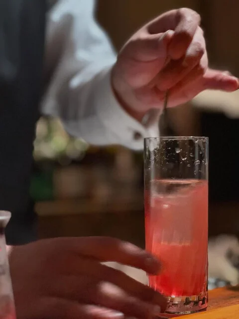 Bar Long cnoc（バー ロングノック） - 勾当台公園（バー）の写真