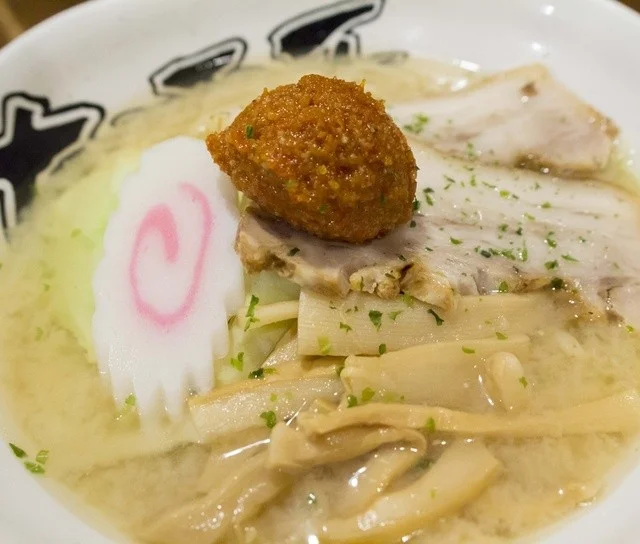 有頂天 EVOLUTION（ウチョウテンエボリューション） - 東仙台（ラーメン）の写真