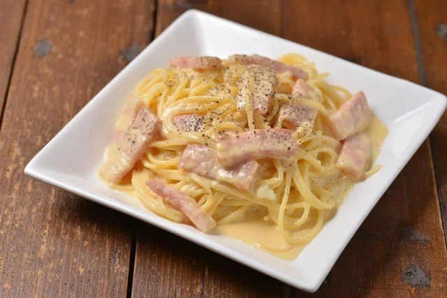 RED ARROWS（レッドアロウズ） - 本八戸（洋食）の写真