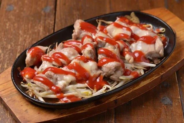 RED ARROWS（レッドアロウズ） - 本八戸（洋食）の写真