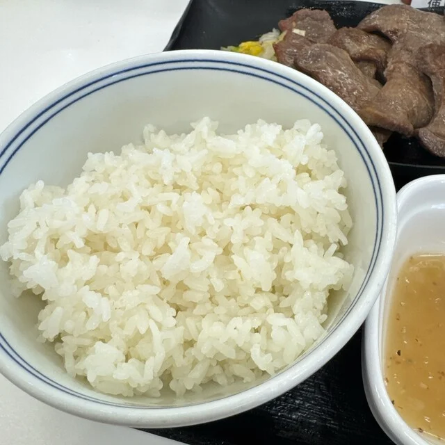 吉野家 45号線八戸類家店 - 小中野（牛丼）の写真