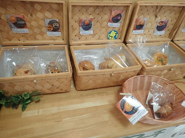 ベーカリー&カフェ 森のマーチ - 泉中央（パン）の写真