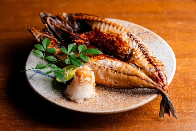 郷土酒亭 元祖 炉ばた - 勾当台公園（居酒屋）の写真