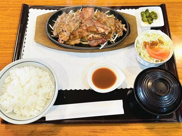 亀屋食堂 - 陸前豊里（食堂）の写真