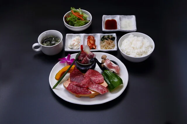 仙台牛焼肉 バリバリ 青葉通り店 - 大町西公園（焼肉）の写真