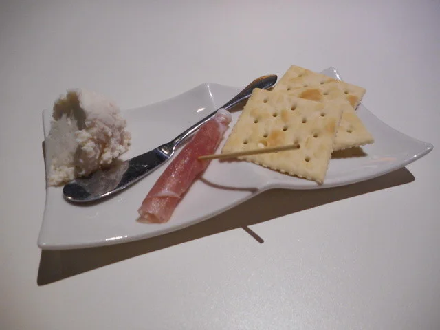 スワンキー ドランキー ファクトリー（SWANKY DRUNKY FACTORY） - 十和田市（バー）の写真