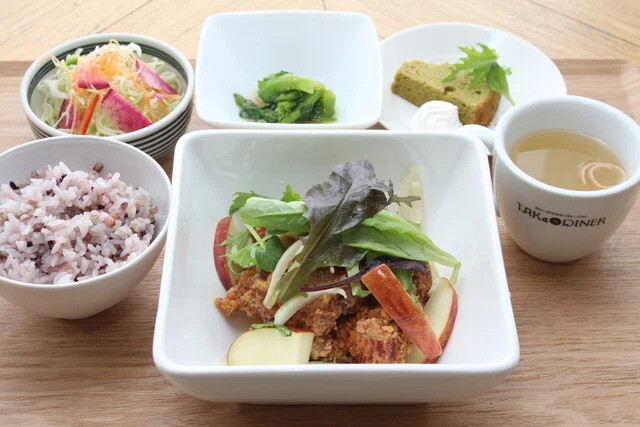 おじゃれ和家 - 北里大学前（ハンバーグ）の写真