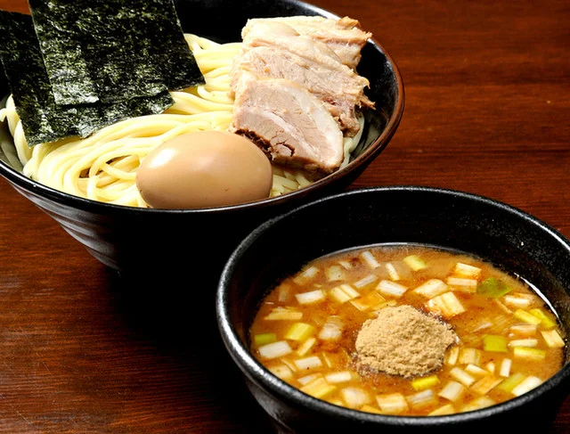 つけ麺屋しずく - 勾当台公園（つけ麺）の写真