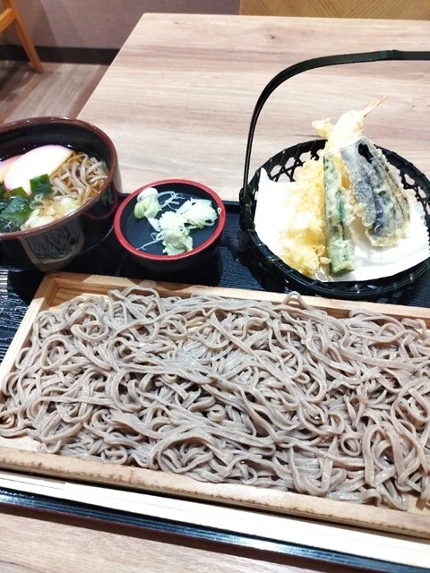 貞山庵（テイザンアン） - 国際センター（麺類）の写真