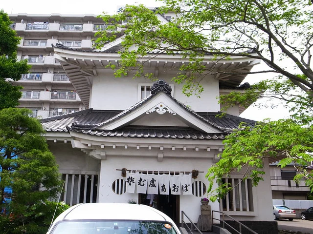 あおば - 薬師堂（そば）の写真