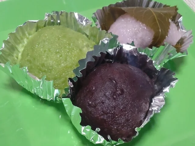 だんご おはぎ よしつね - 富沢（和菓子）の写真