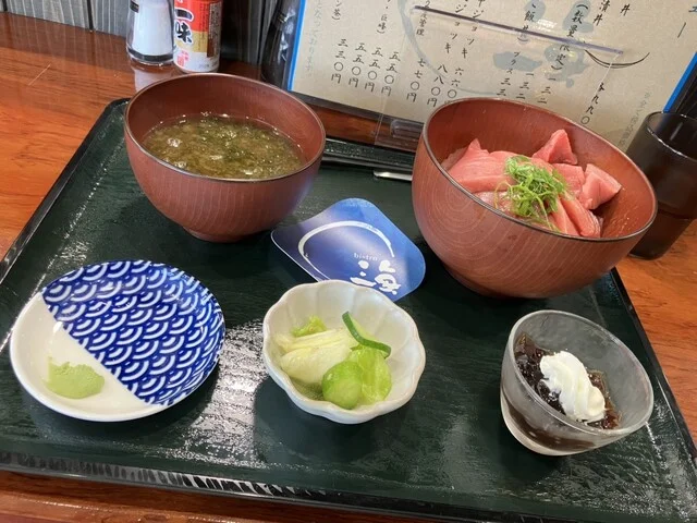 bistro 海 - 鹿島台（海鮮丼）の写真