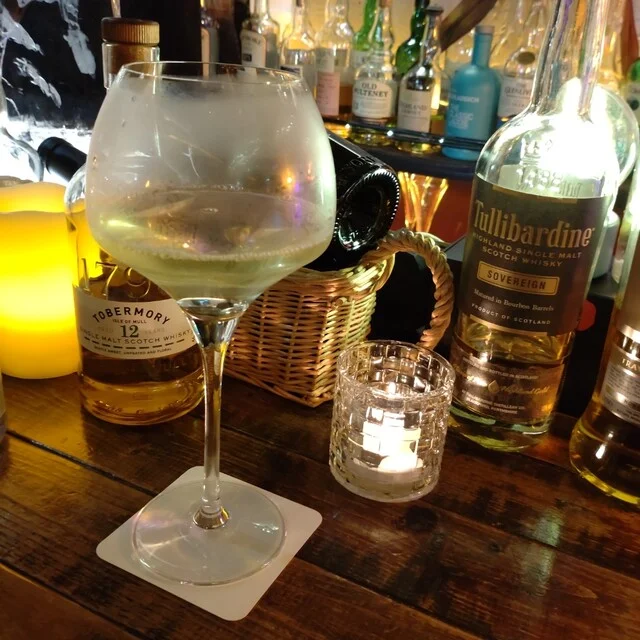 HIGH BALL BASE JIROYA（ハイボールベース ジローヤ） - 青葉通一番町（バー）の写真