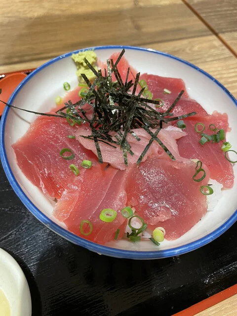 まぐろ屋 やまもと イオンモール新利府店 - 新利府（海鮮丼）の写真