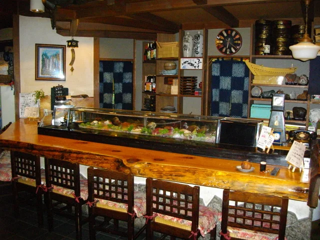 十三家 - 弘前（寿司）の写真