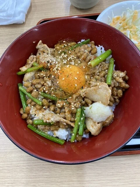 鶴巣亭（【旧店名】鶴巣庵） - 泉中央（食堂）の写真