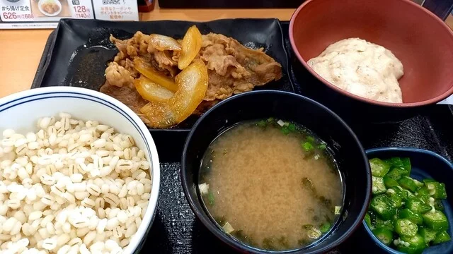 吉野家 7号線青森西店 - 新青森（牛丼）の写真