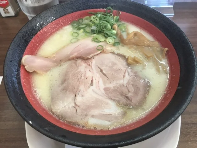 石臼玄麦自家製らーめん 丸竈（マルガマ） - 中野栄（ラーメン）の写真