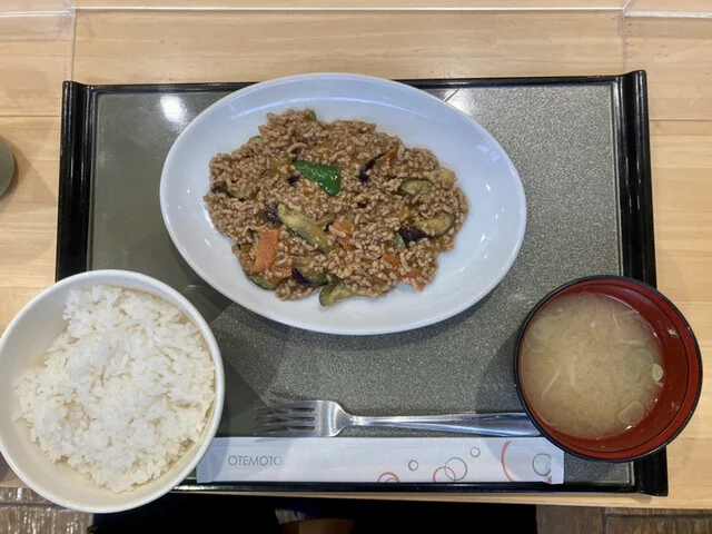 マハロダイニング 岩切店 - 岩切（食堂）の写真