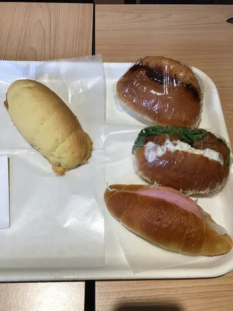 パンセ 名取本店 - 館腰（パン）の写真