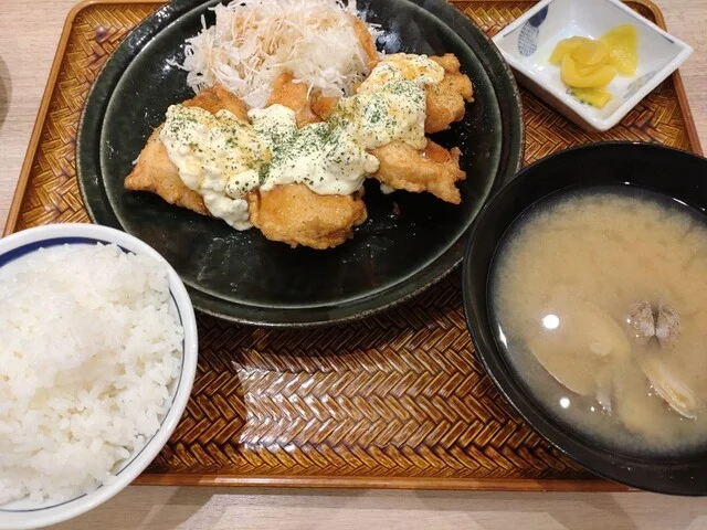 築地食堂 源ちゃん イオンモール新利府南館店 - 新利府（食堂）の写真