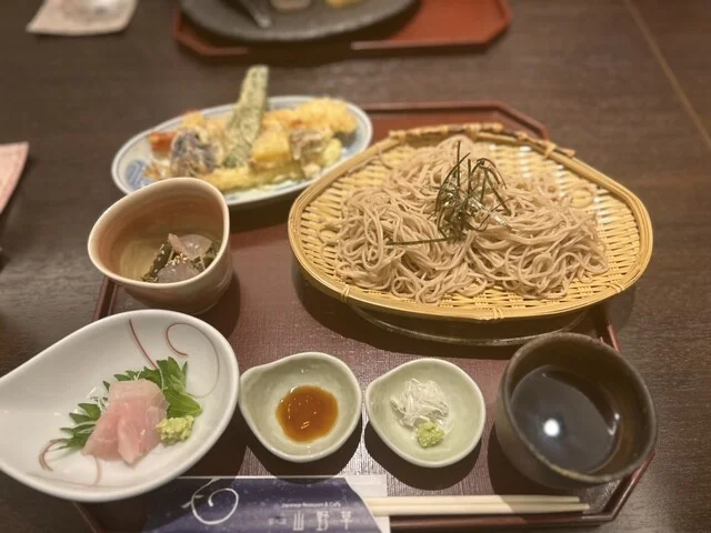 STAGE 山野草（ステージ サンヤソウ） - 弘前（食堂）の写真