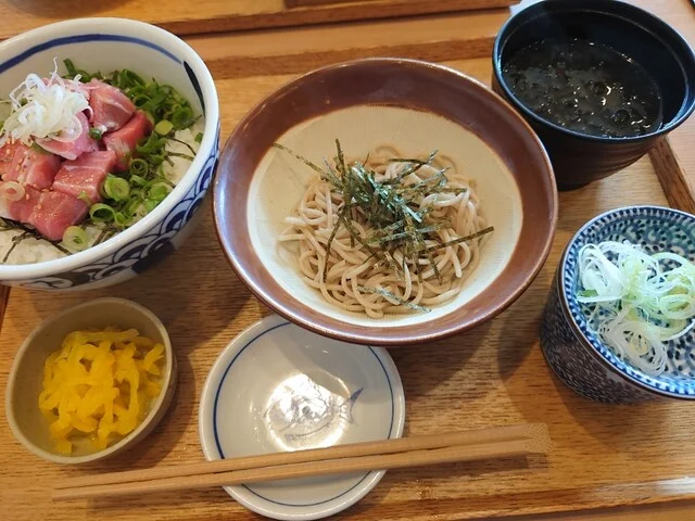 築地食堂 源ちゃん 泉パークタウンタピオ店 - 泉中央（居酒屋）の写真