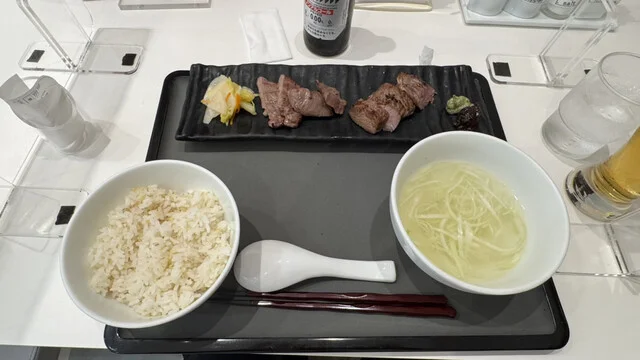 冠舌屋 長者原SA下り線（カンタンヤ） - 古川（牛タン）の写真