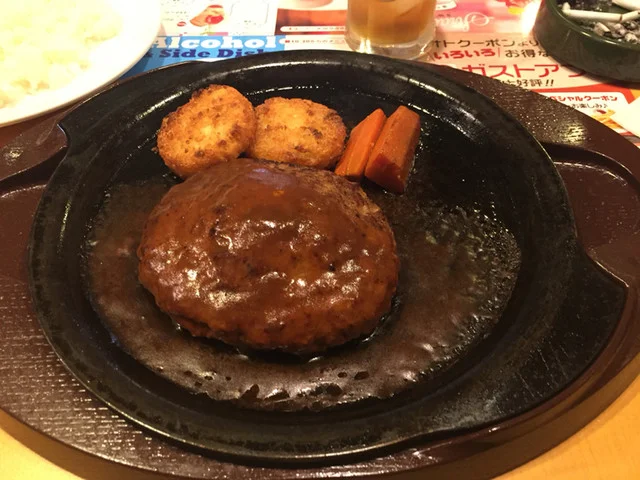 ガスト 弘前樋ノ口店 - 弘高下（ファミレス）の写真