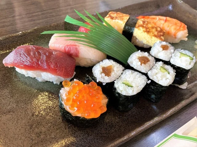 鮨秀（スシヒデ） - 八木山動物公園（寿司）の写真