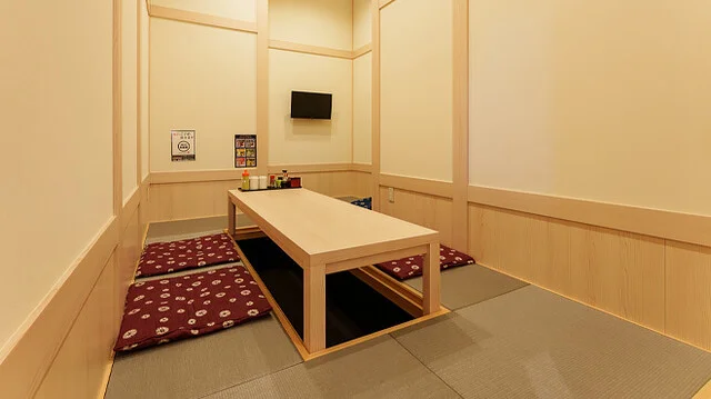 廻鮮寿司 塩釜港 仙台店 - 宮城野通（回転寿司）の写真