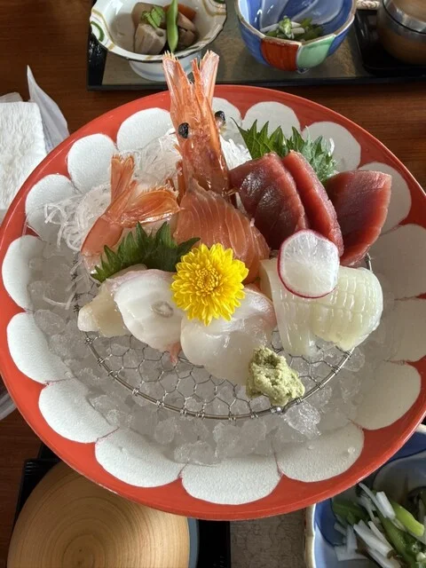 海鮮亭 東海 - 鮫（海鮮）の写真