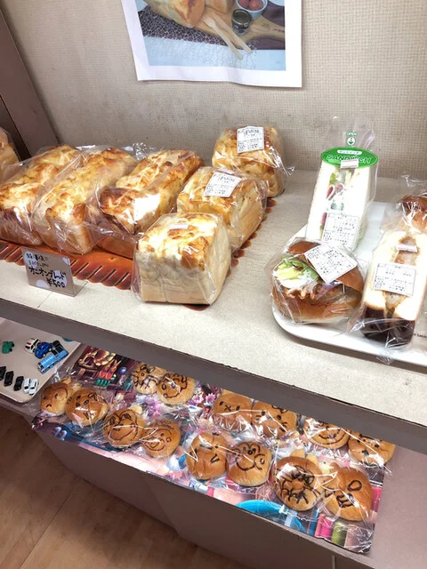 カスタード - 小中野（パン）の写真