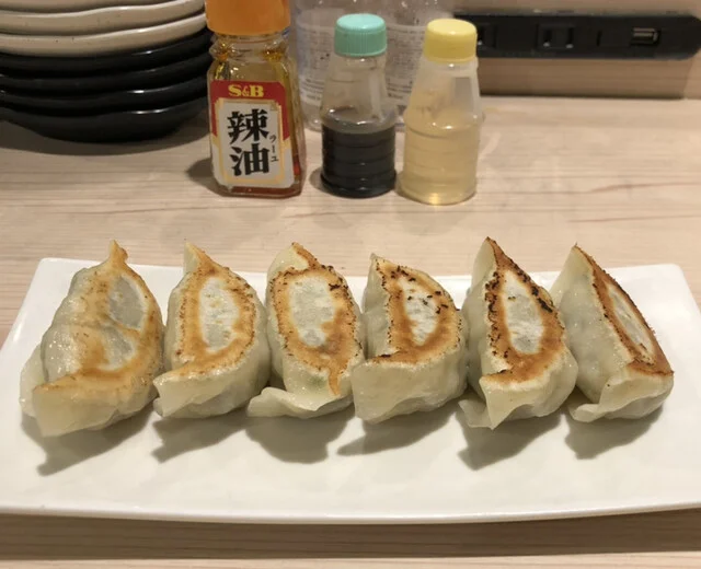 餃子のラブ国 - 勾当台公園（居酒屋）の写真