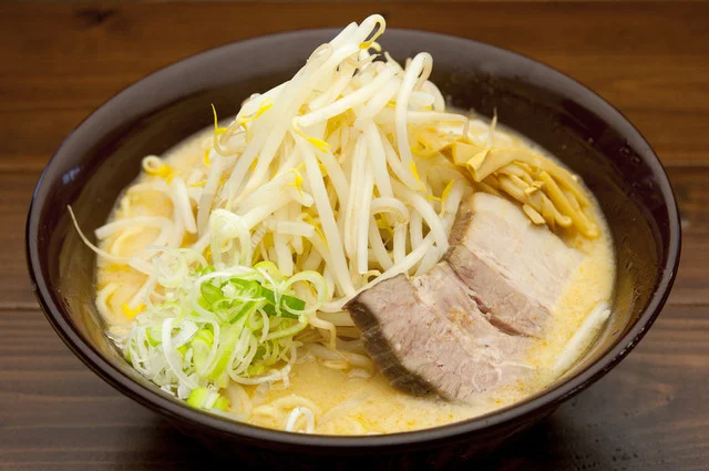 ラーメン食堂 ホームラン - 東大崎（ラーメン）の写真