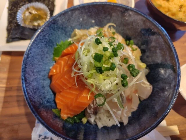 浜の七光り - 本塩釜（海鮮）の写真