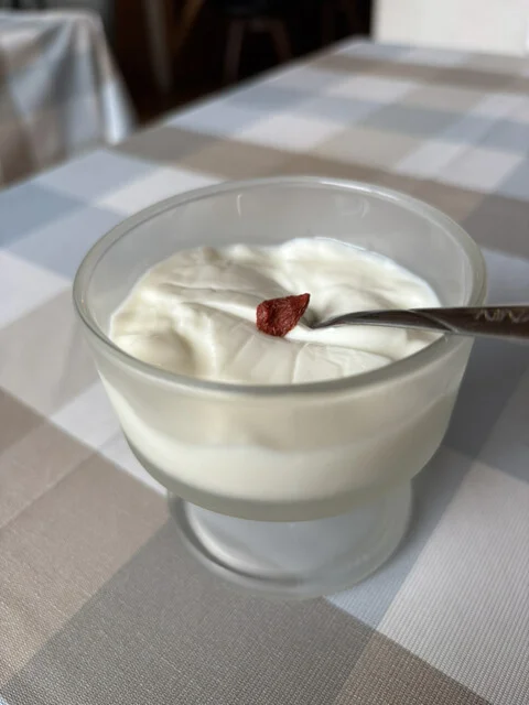 komeko食堂 - 鮫（海鮮丼）の写真