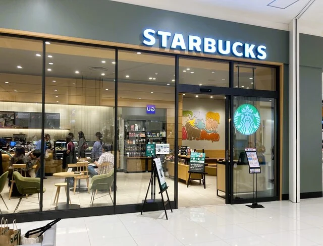 スターバックスコーヒー イオンモール新利府南館1階店（STARBUCKS COFFEE） - 新利府（カフェ）の写真