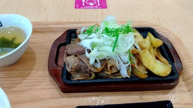 牛角焼肉食堂 イオンモール名取店 - 杜せきのした（食堂）の写真