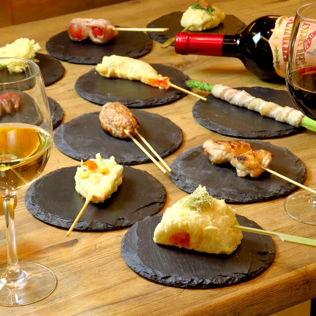 串焼串天 ワインto日本酒 でべそ 仙台南町通店（【旧店名】串焼・もつ鍋 博多でべそ） - あおば通（居酒屋）の写真