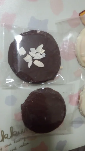 源氏蛍せんべい 直売所 - くりこま高原（せんべい）の写真